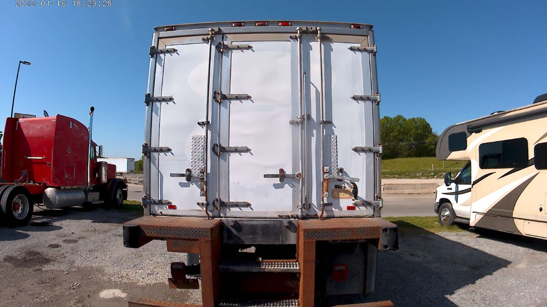 2006 FREIGHTLINER M2 - Image 4